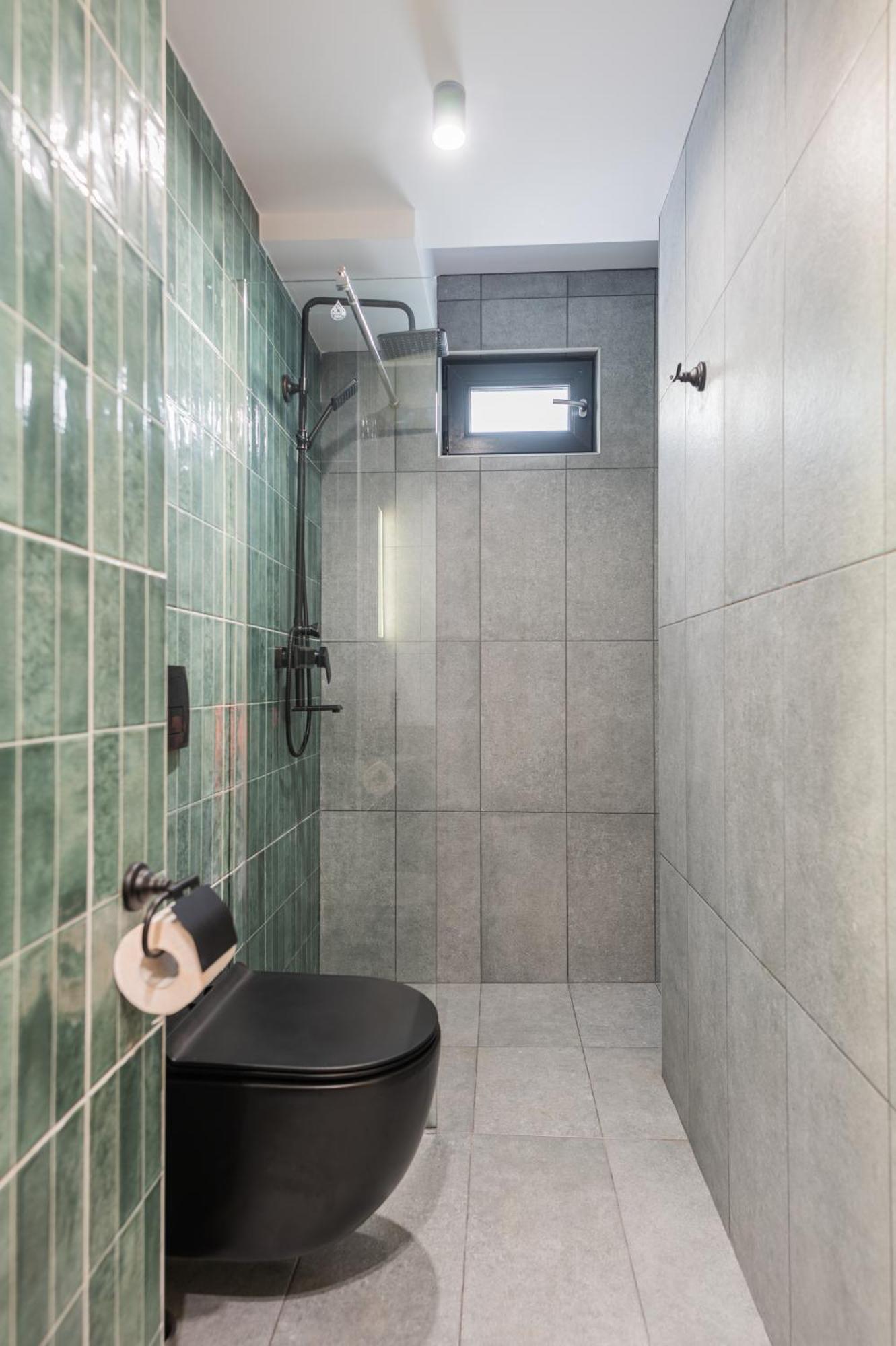 Fun House - Comfortable Stay With Garden And Near Parking Brasov Bagian luar foto